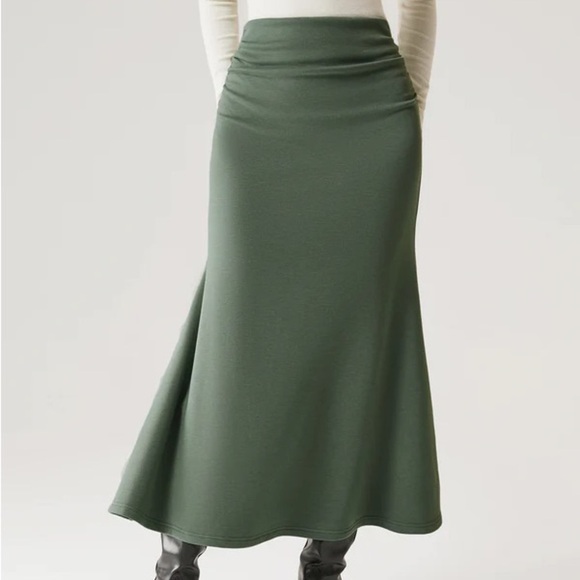 OGL Mermaid Maxi Skirt Ruched Side Thermal Moss Green Size XS NEW - Picture 1 of 8